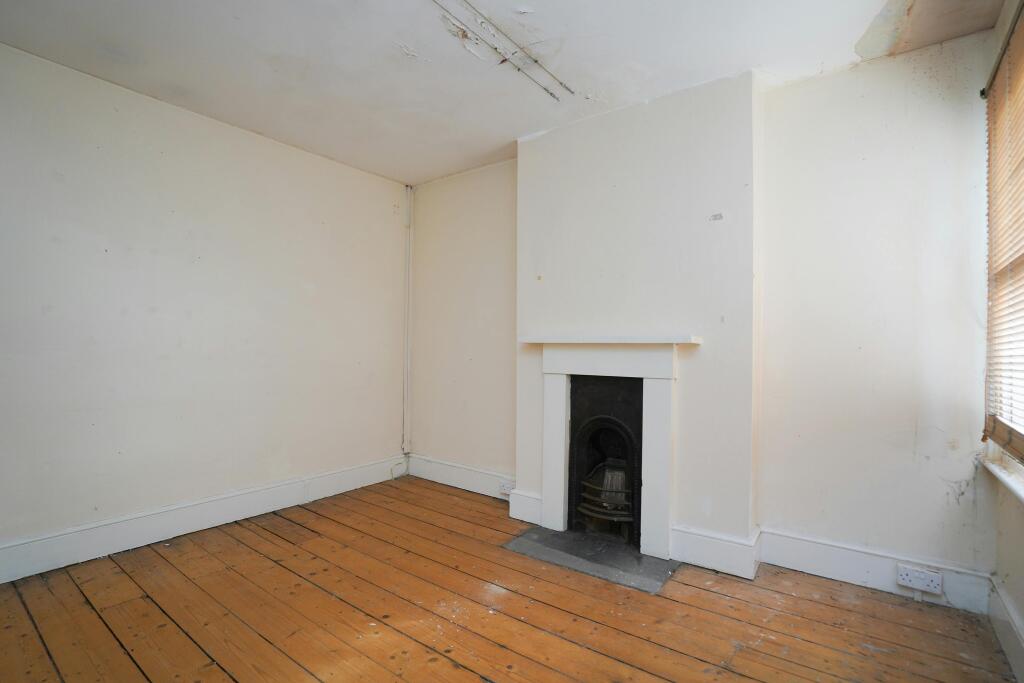 116 Regent Street Leamington Spa22.jpg