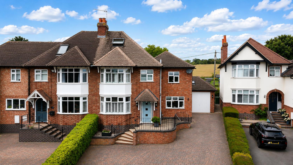 Main image of property: Luddington Road, Luddington, Stratford Upon Avon