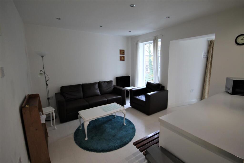 4 West Terrace, Durham - More
