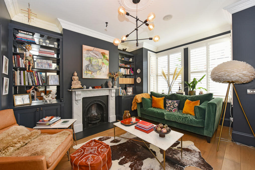 House in London - View 5