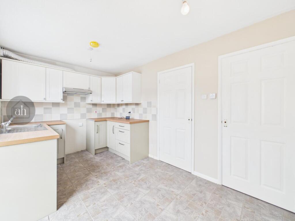 House in Mid Suffolk, Woolpit - More