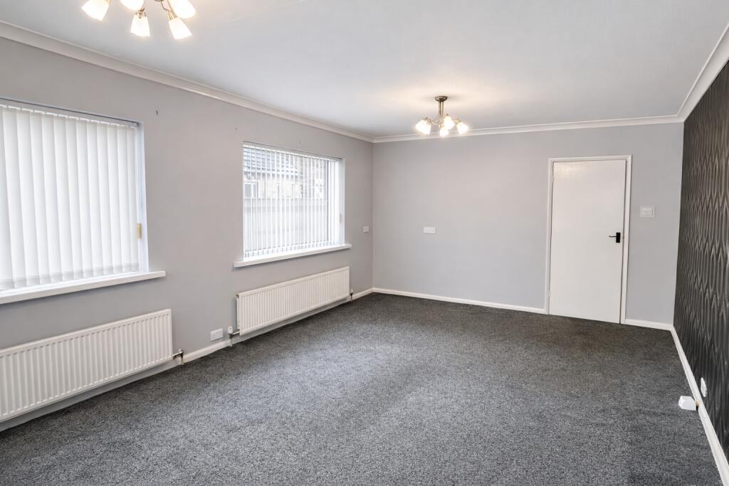 Montserrat Road, Bradford, West Yorkshire, BD4 photo 3