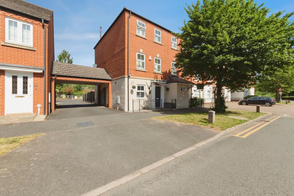 Brandwood Crescent, Kings Norton, Birmingham, B30 - View 2
