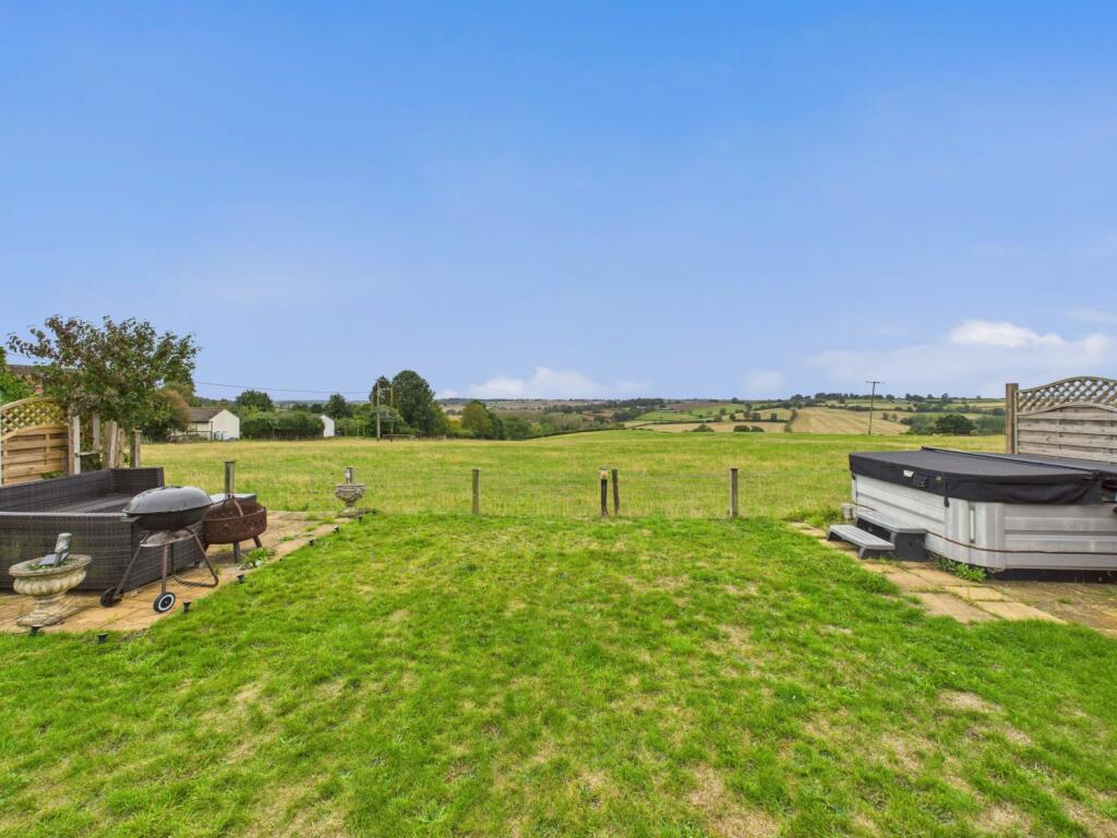House in Northampton, Creaton - View 3