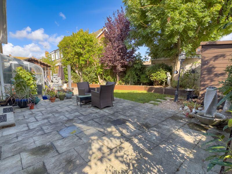 Derwent Grove, Felpham - View 3