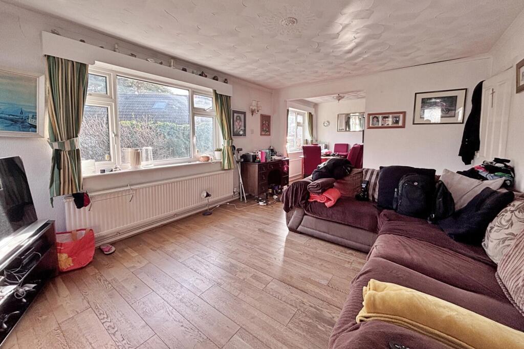 Frensham Close, Bournemouth photo 3