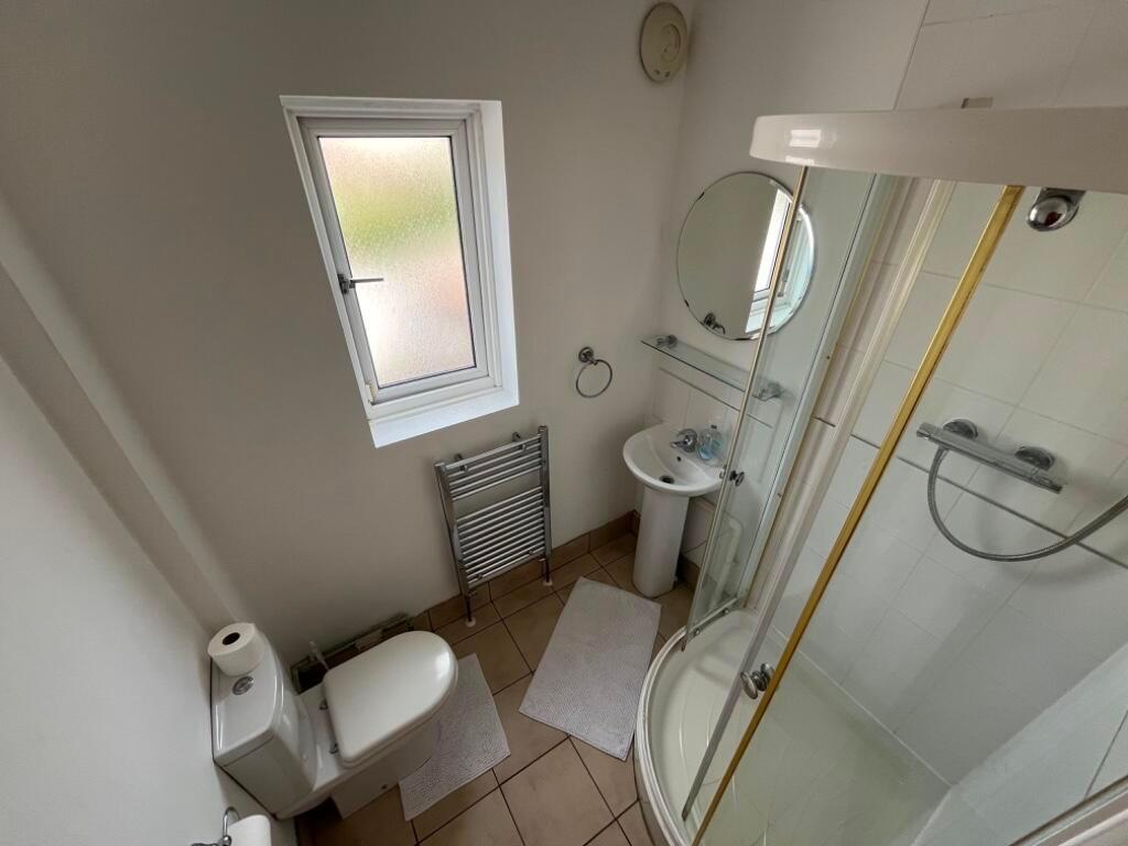 1 bedroom house for rent