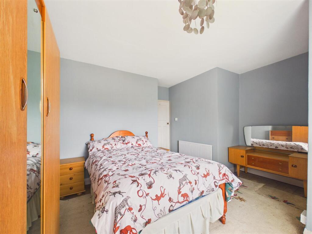 House in Hull, Kingston upon Hull - More