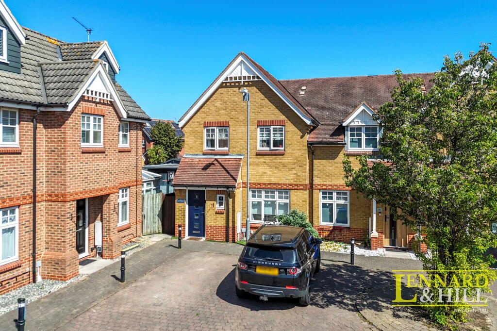 Main image of property: Gunning Road, Little Thurrock, Grays, RM17 6UQ