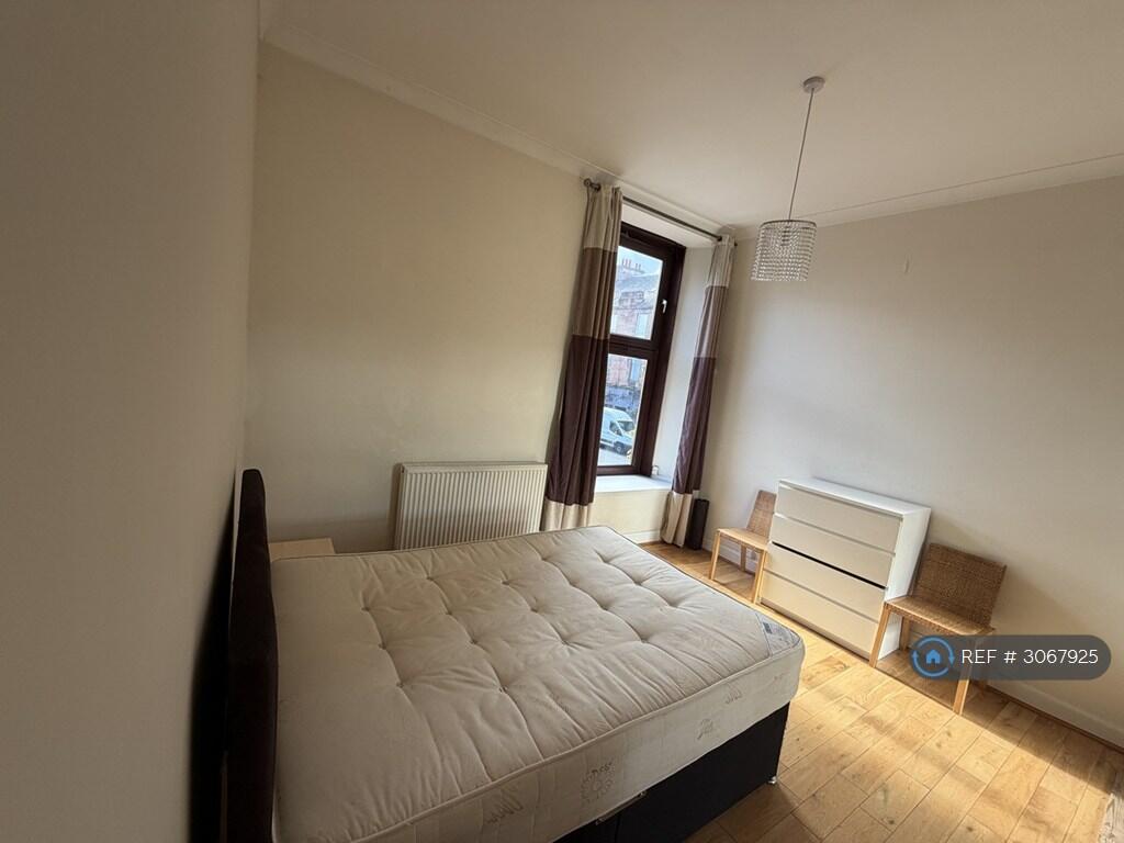 Apartment in Motherwell, South Lanarkshire - View 2