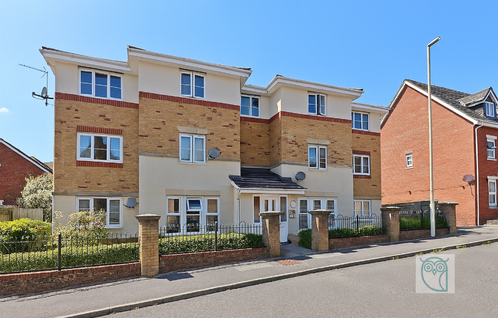 Main image of property: Meadow Hill, Church Village, CF38