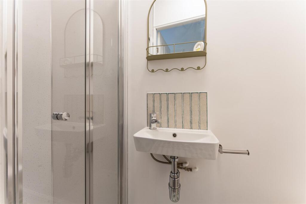Main image of property: 6 Nelson Road, Salisbury