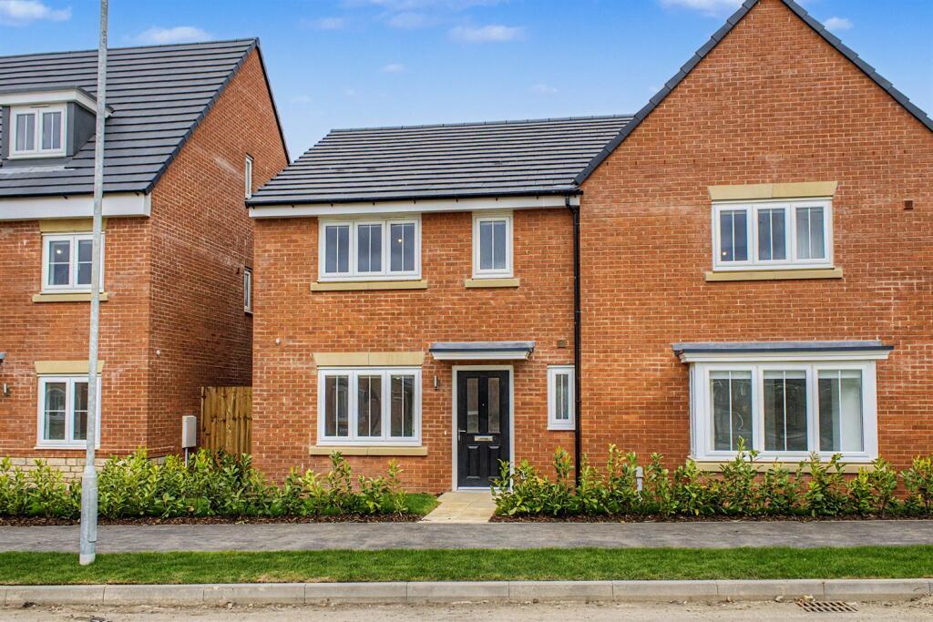 Main image of property: Ampthill Road,
Houghton Conquest, MK45 3NQ
