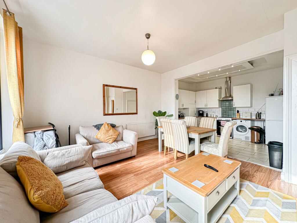 Apartment in Oxton, Claughton - View 3