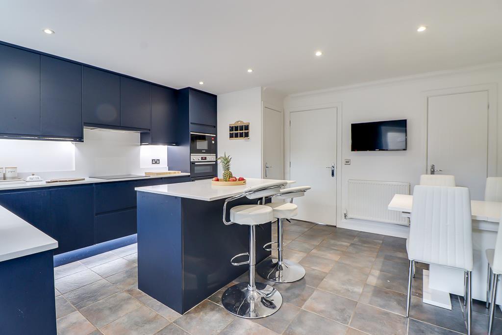 House in Southend-on-Sea - View 5