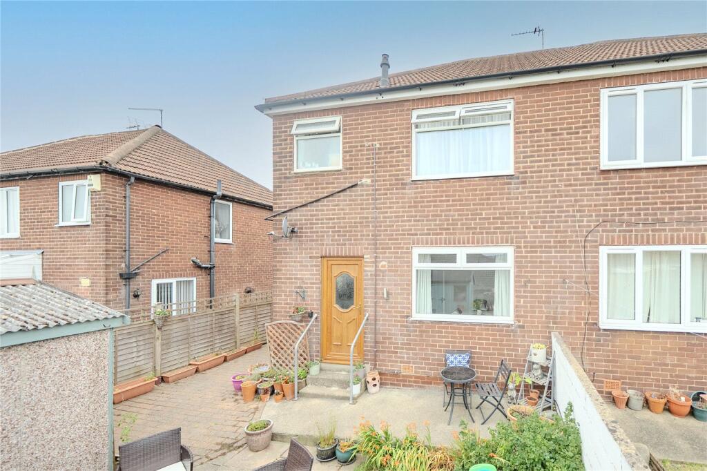 Main image of property: Raynville Avenue, Leeds, West Yorkshire
