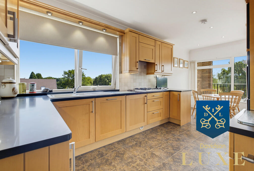 Apartment in Solihull, Ulverley Green - More
