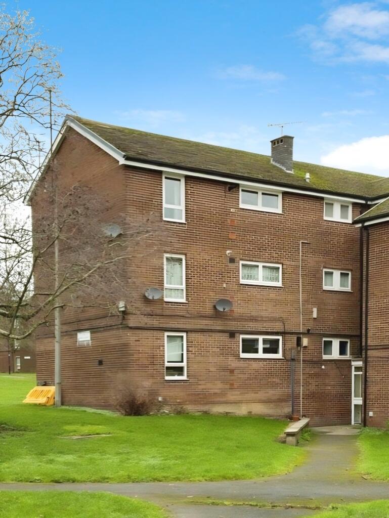 Main image of property: Lingfoot Crescent, Sheffield, South Yorkshire, S8