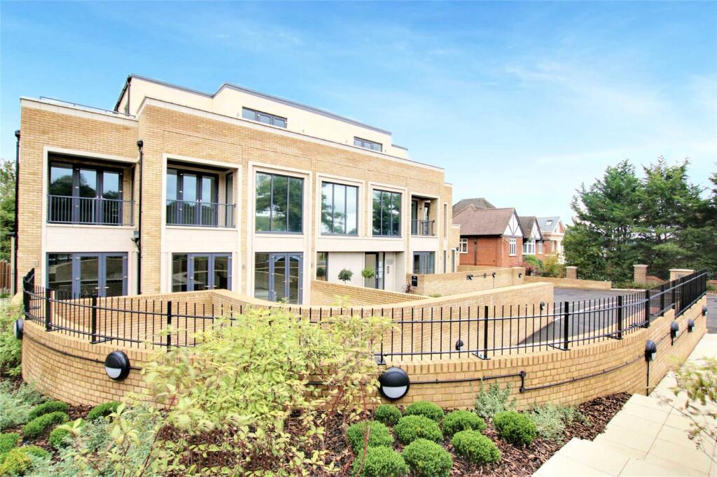 Main image of property: Cockfosters Road, Hadley Wood, EN4