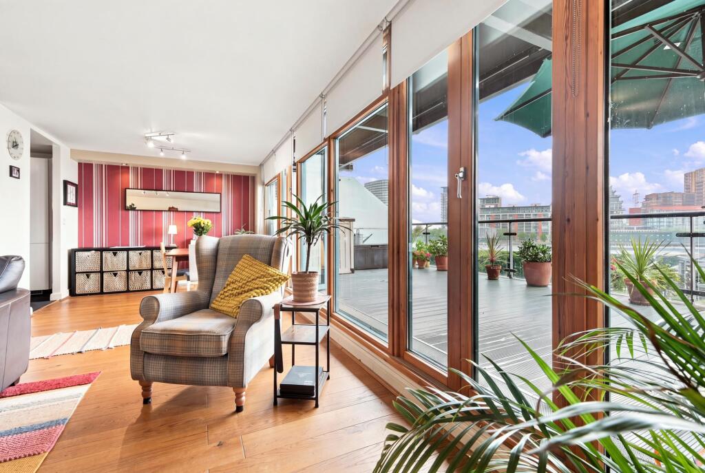 Apartment in London - View 3