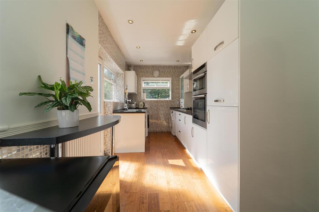 House in Trafford, Greater Manchester - View 4