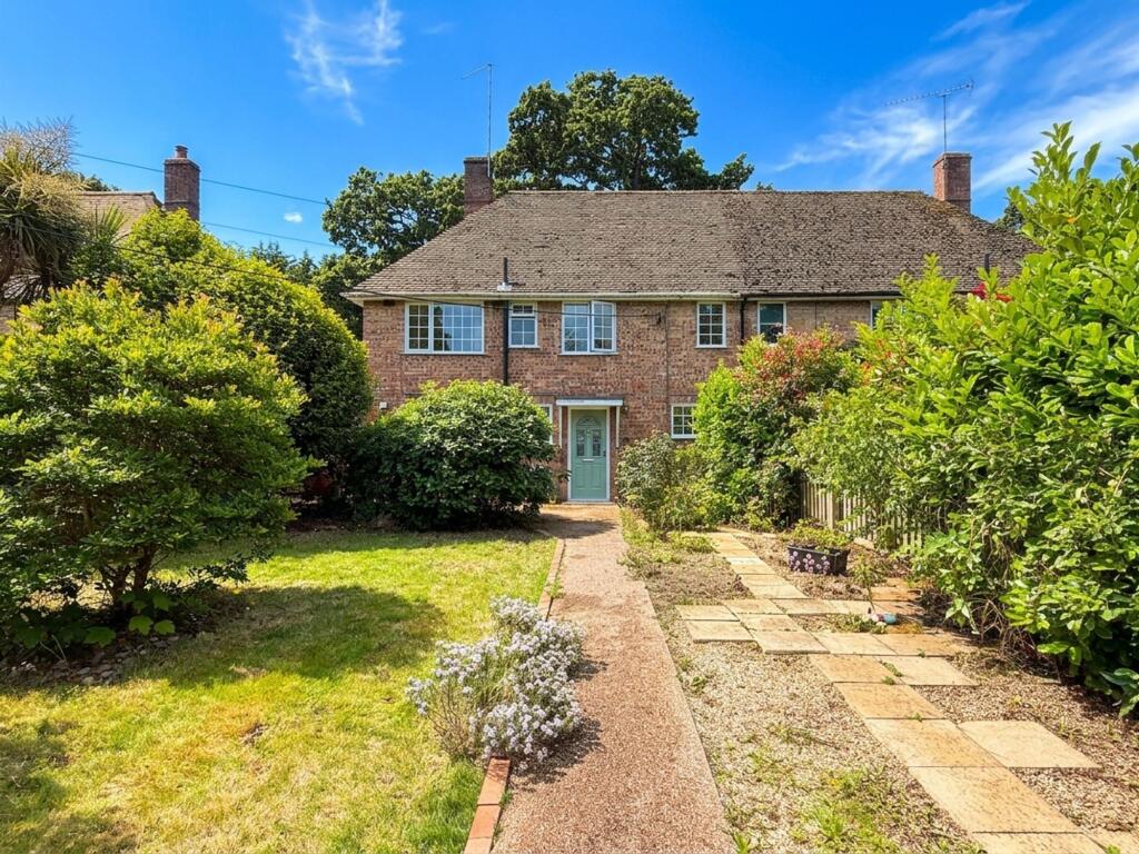 Main image of property: Crete Cottages, Dibden Purlieu, SO45
