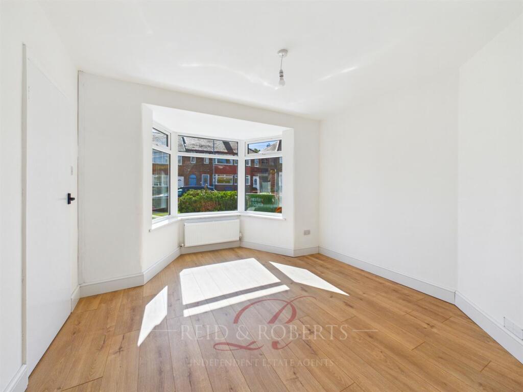 Victoria Road, Bagillt - View 5