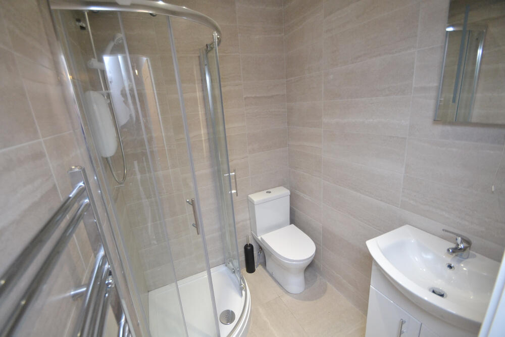 Apartment in Manchester, Fallowfield - View 4