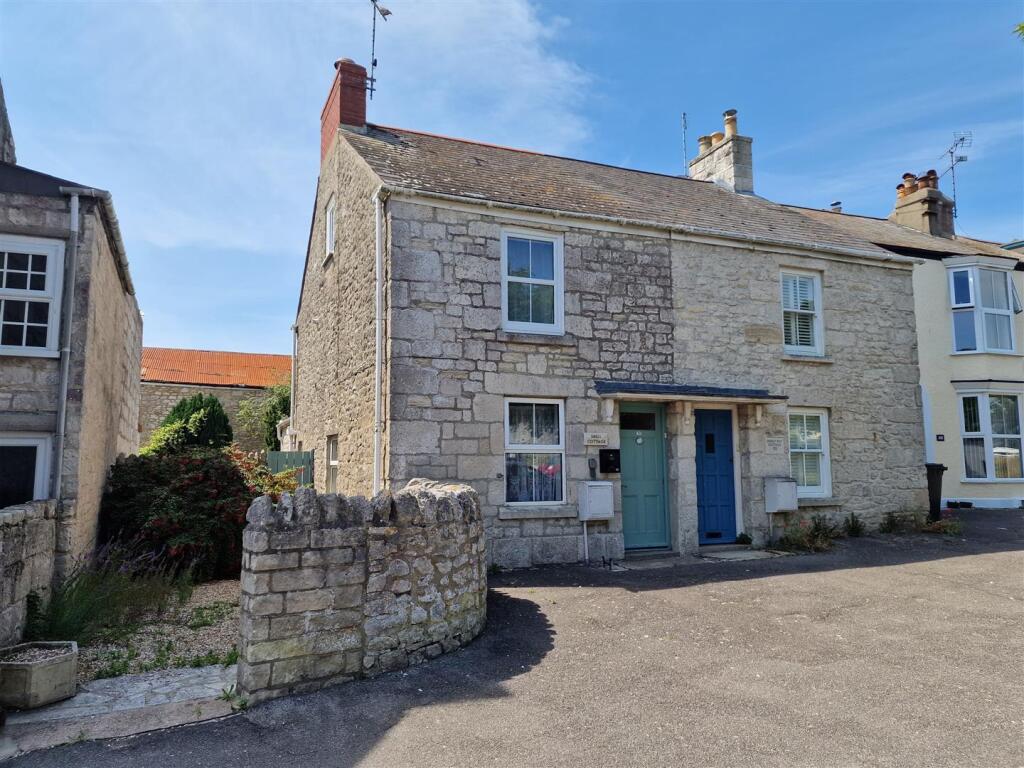 Main image of property: Easton Street, Portland