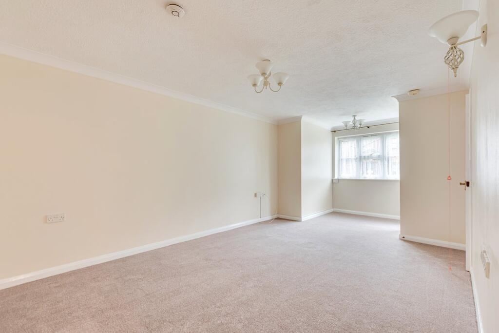 Hatherley Crescent, Sidcup, DA14 photo 2