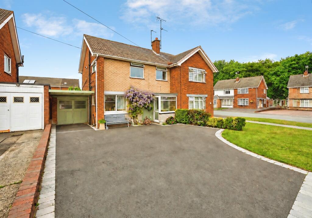 Main image of property: Pinewood Close, Willenhall