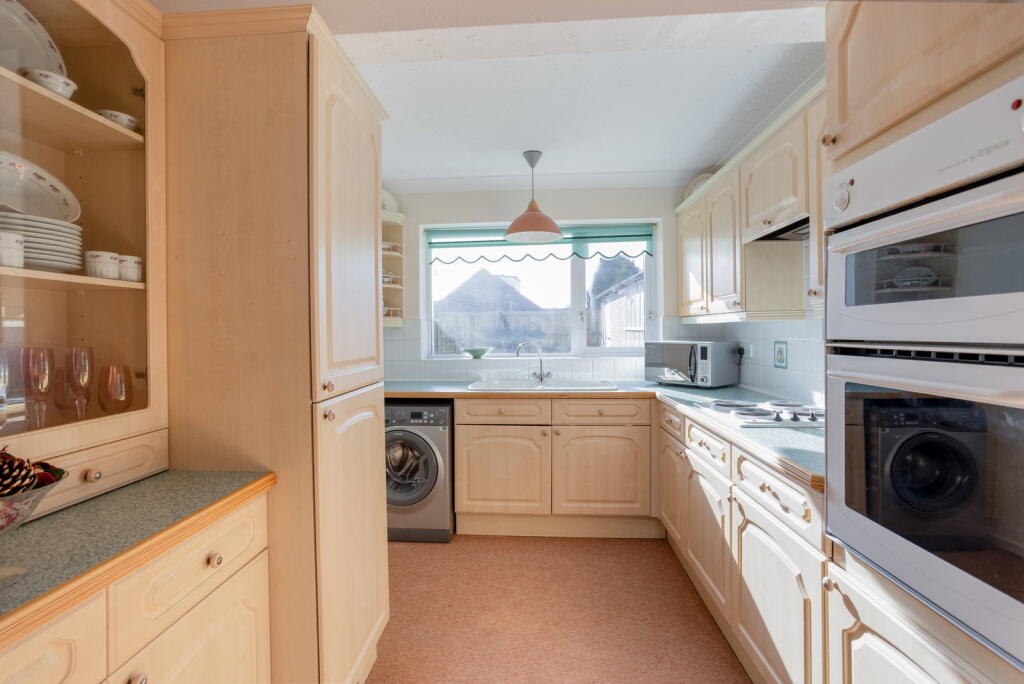 Lyndale Avenue, York, YO10 3QB photo 2