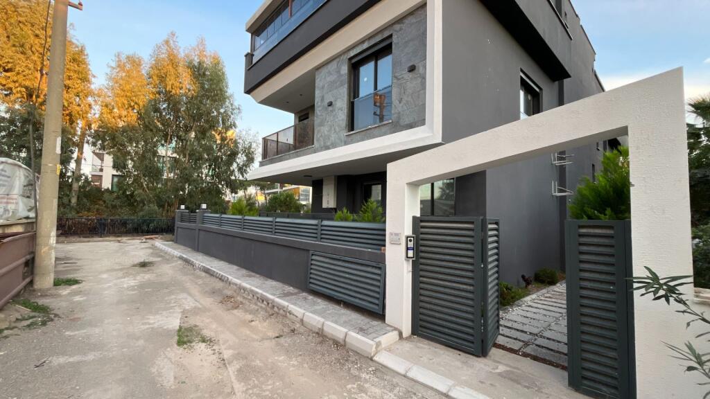 Main image of property: Izmir, Bornova, Izmir