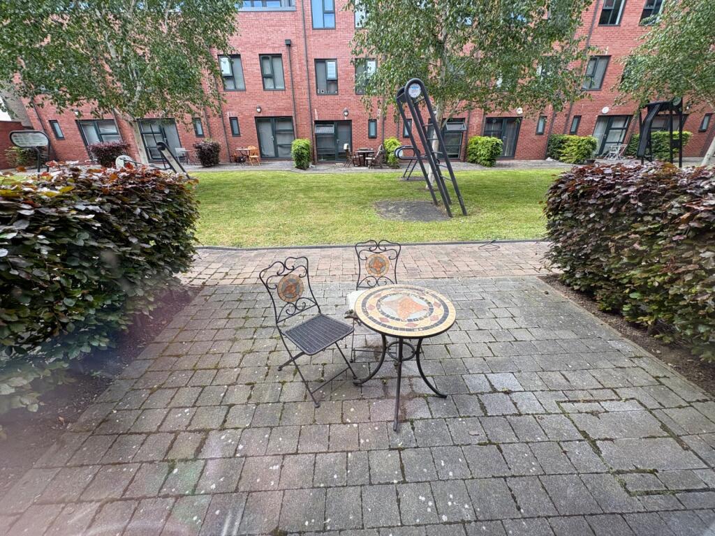 Main image of property: Dun Fields, Sheffield, S3