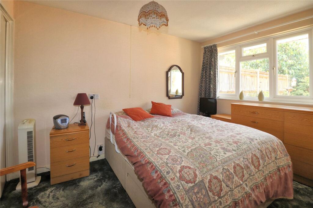 House in Woking, Surrey - View 3