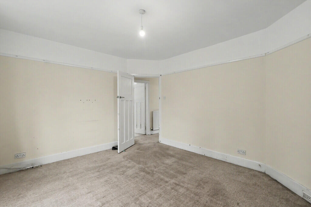 House in Poole - View 5