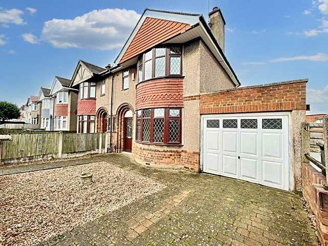 House in Ashfield, Sutton in Ashfield, Nottinghamshire - View 2