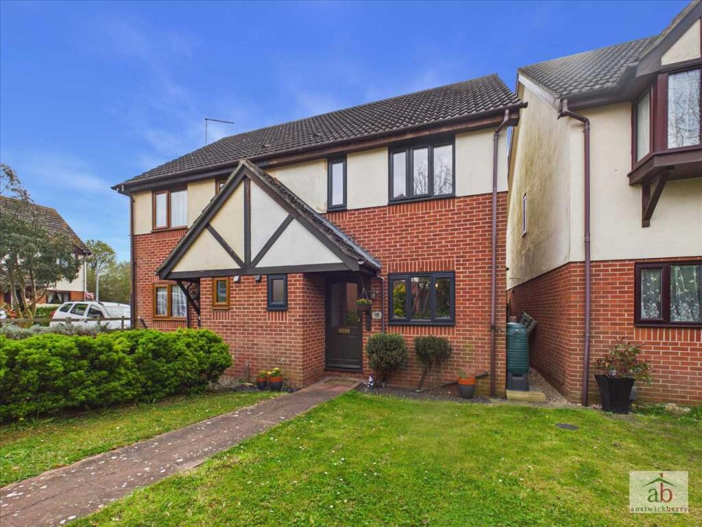 Main image of property: Camwood Gardens, Ipswich
