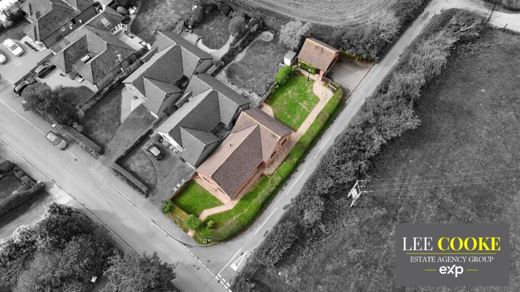 House in South Staffordshire, Brewood and Coven - View 5