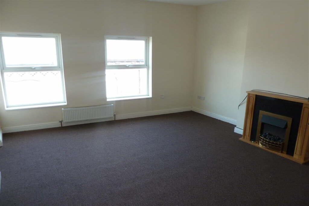 Main image of property: 14B High Street, Wakefield