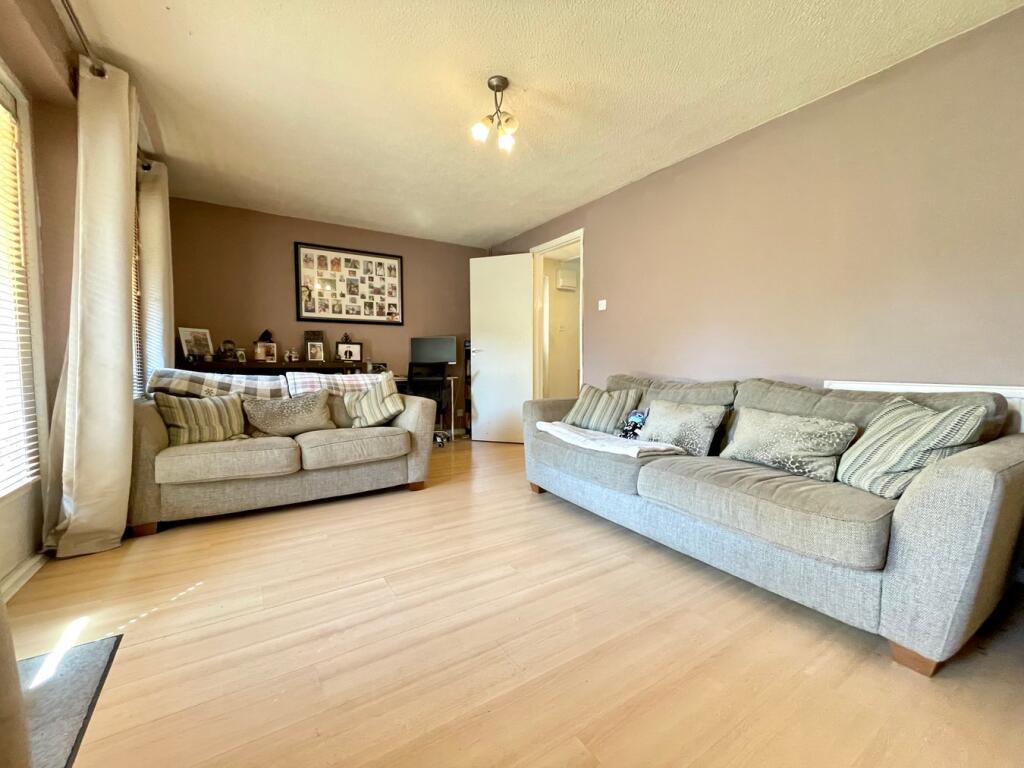 Silicon Court, Shenley Lodge, Milton Keynes, MK5 photo 4