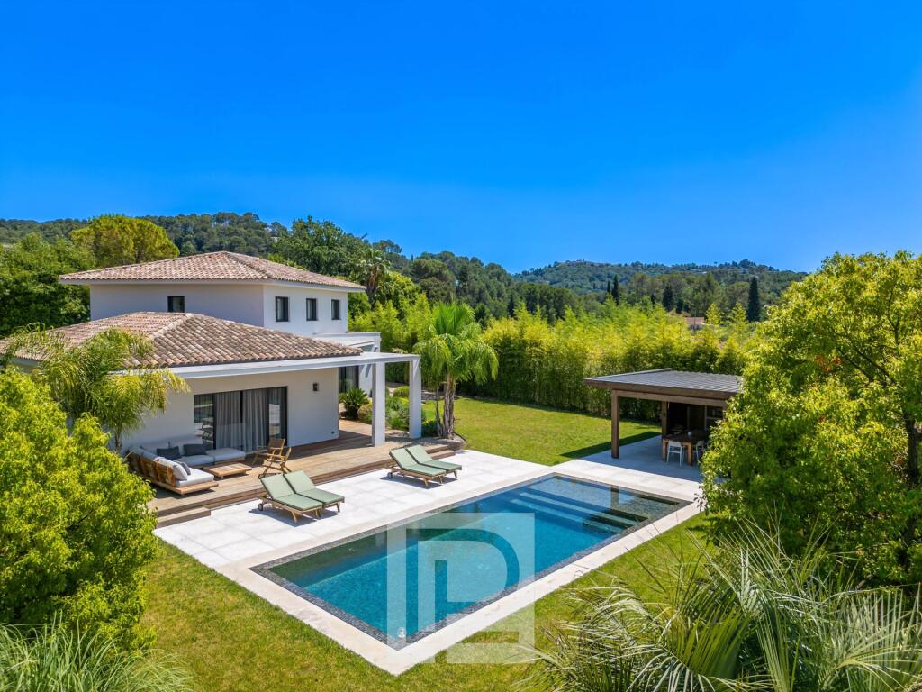 Main image of property: Provence-Alps-Cote d`Azur, Alpes-Maritimes, Mougins