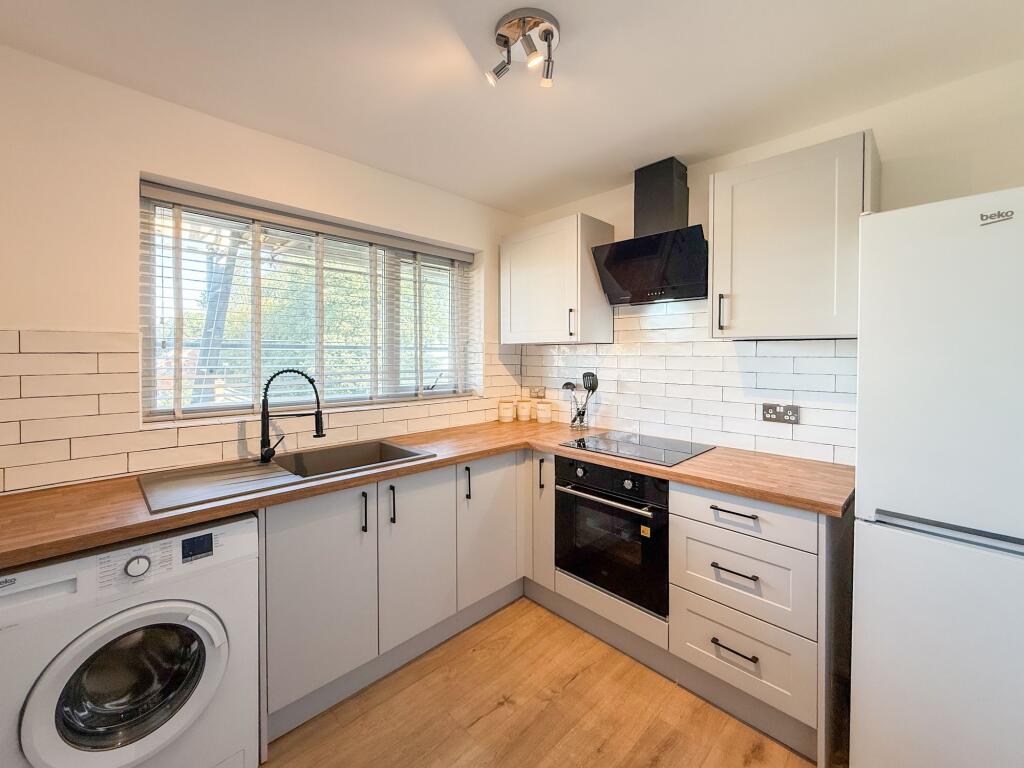 Main image of property: Glynfellis Court, Gateshead, NE10