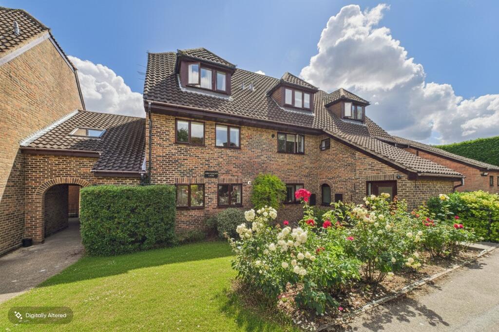 Main image of property: Wiltshire Drive, Wokingham, Berkshire, RG40