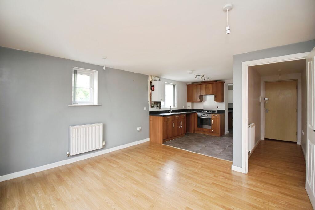 Kestrel Lane, Hamilton, LE5 photo 3