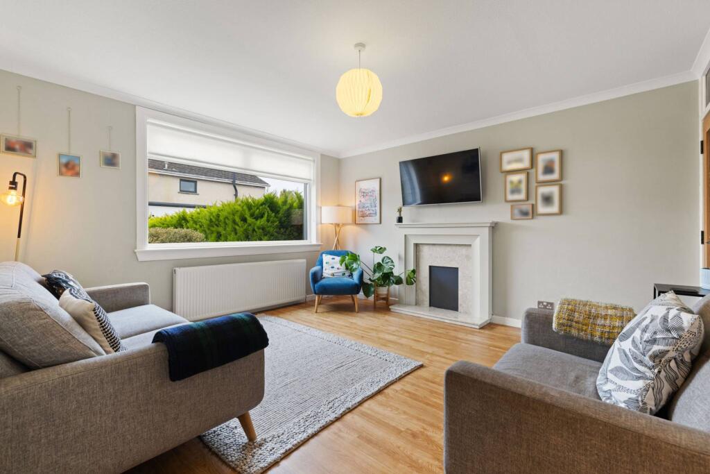 House in Edinburgh, Cramond - View 2