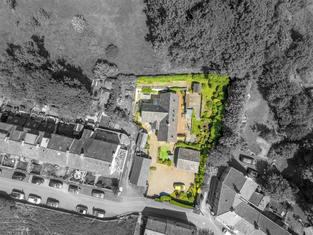 House in Rossendale, Lancashire - View 2