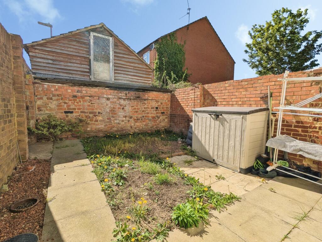 Cumberland Road, Reading, Berkshire - View 5