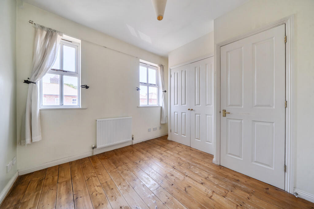 House in London - View 5