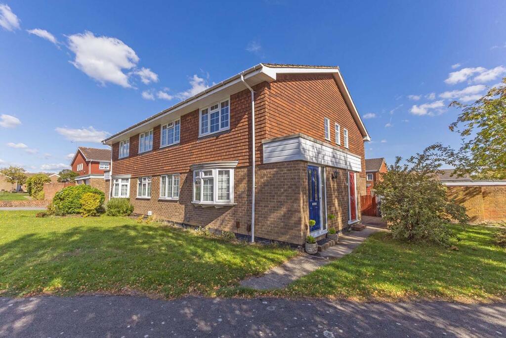 Main image of property: Ostler Gate, Cranbrook Drive, Maidenhead, Berkshire 